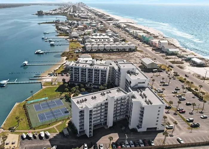 Surf And Racquet Club Unit 306a *